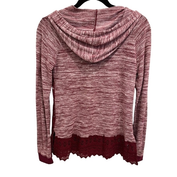 𝅺belle Du Jour Raspberry Color Long Sleeve Lace Embellished Hoodie Size Medium - Picture 4 of 4